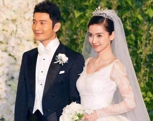 娱乐圈吃瓜四人组微博,明星幕后故事大曝光 第1张 娱乐圈吃瓜四人组微博,明星幕后故事大曝光 第1张